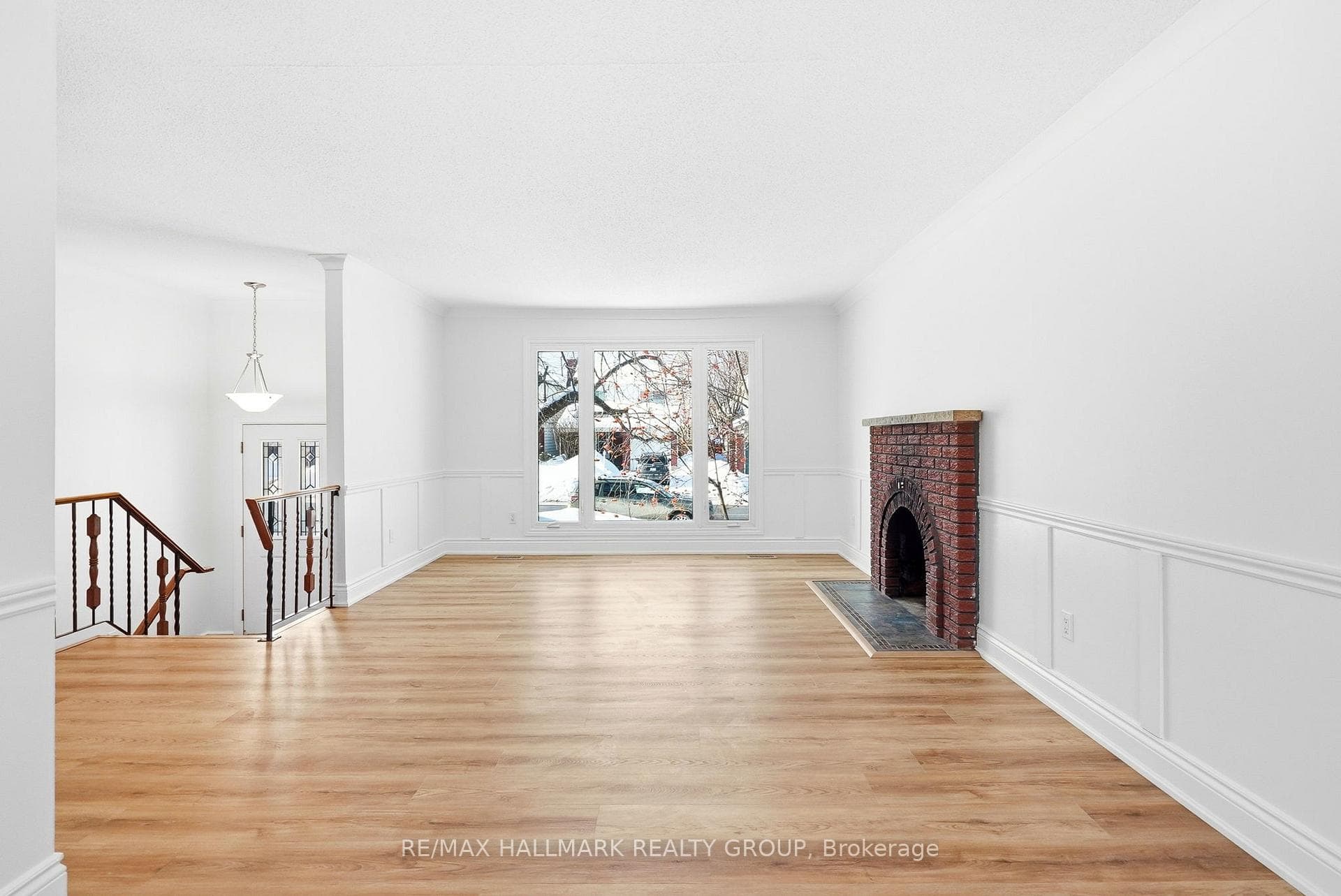 145 Larkin Drive photo 7