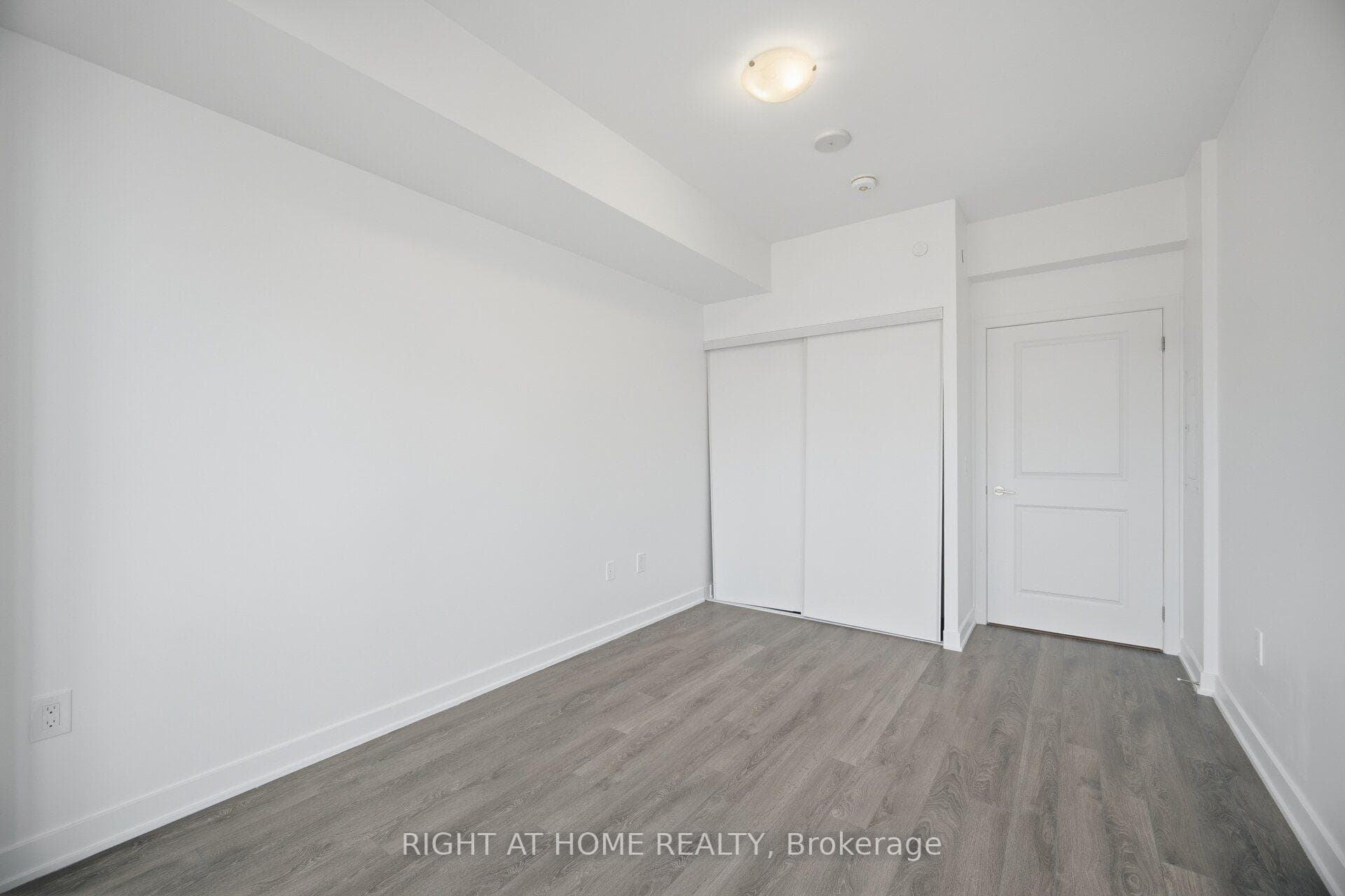 100 Eagle Rock Way Unit 714 photo 18