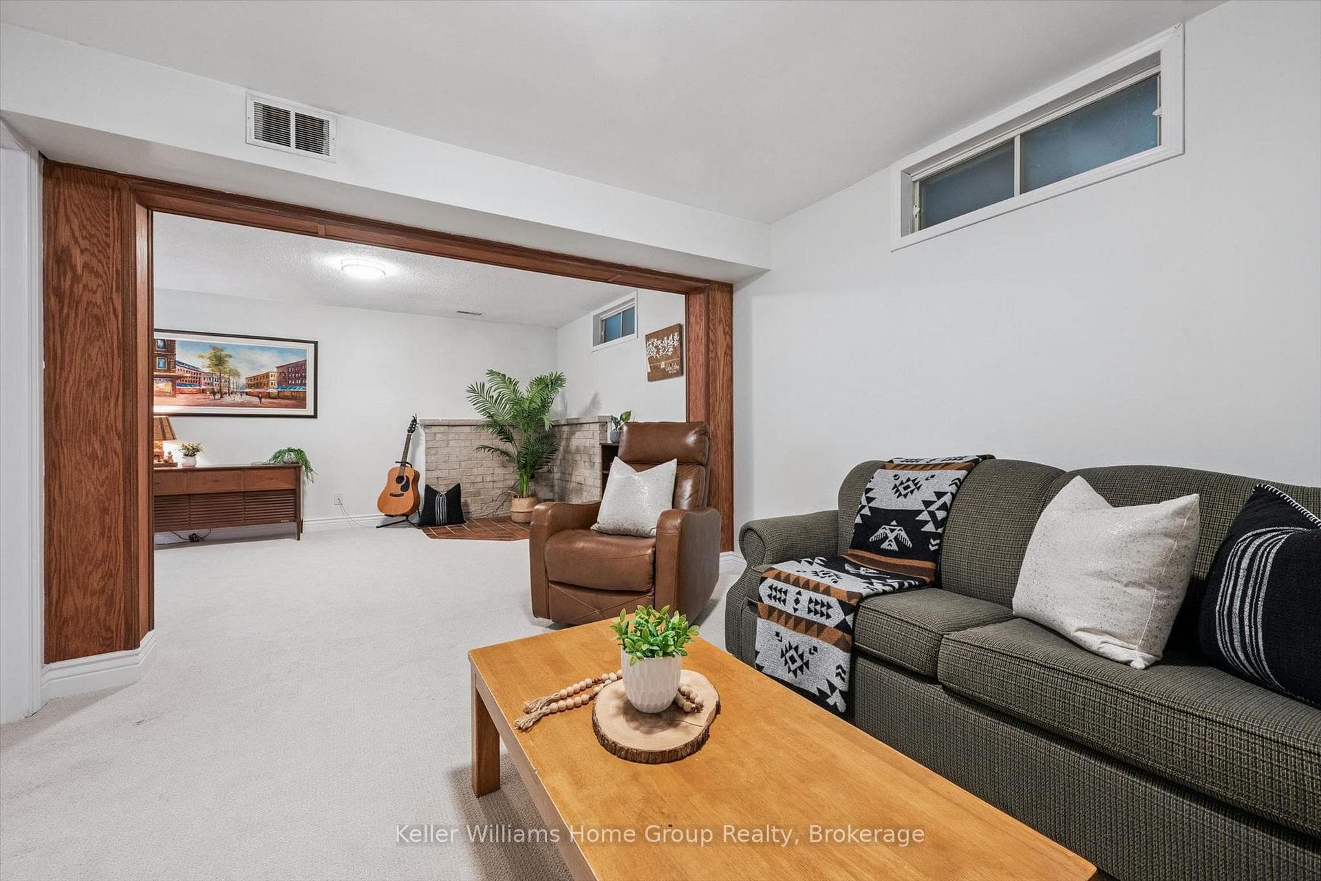51 Dunhill Crescent photo 28