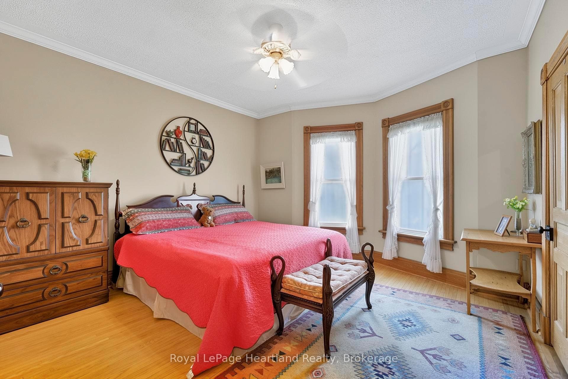 67 Elgin Avenue photo 38