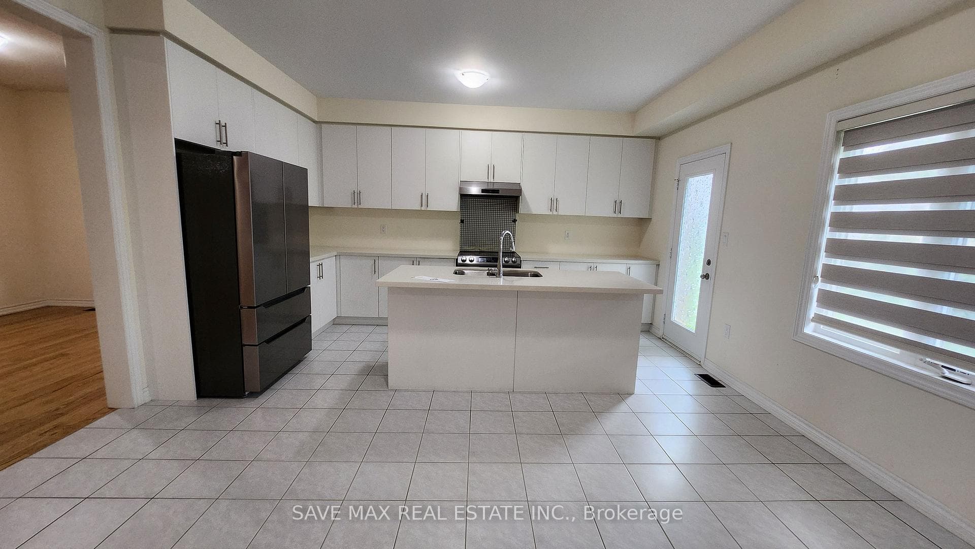 263 Fleetwood Dr Drive photo 10
