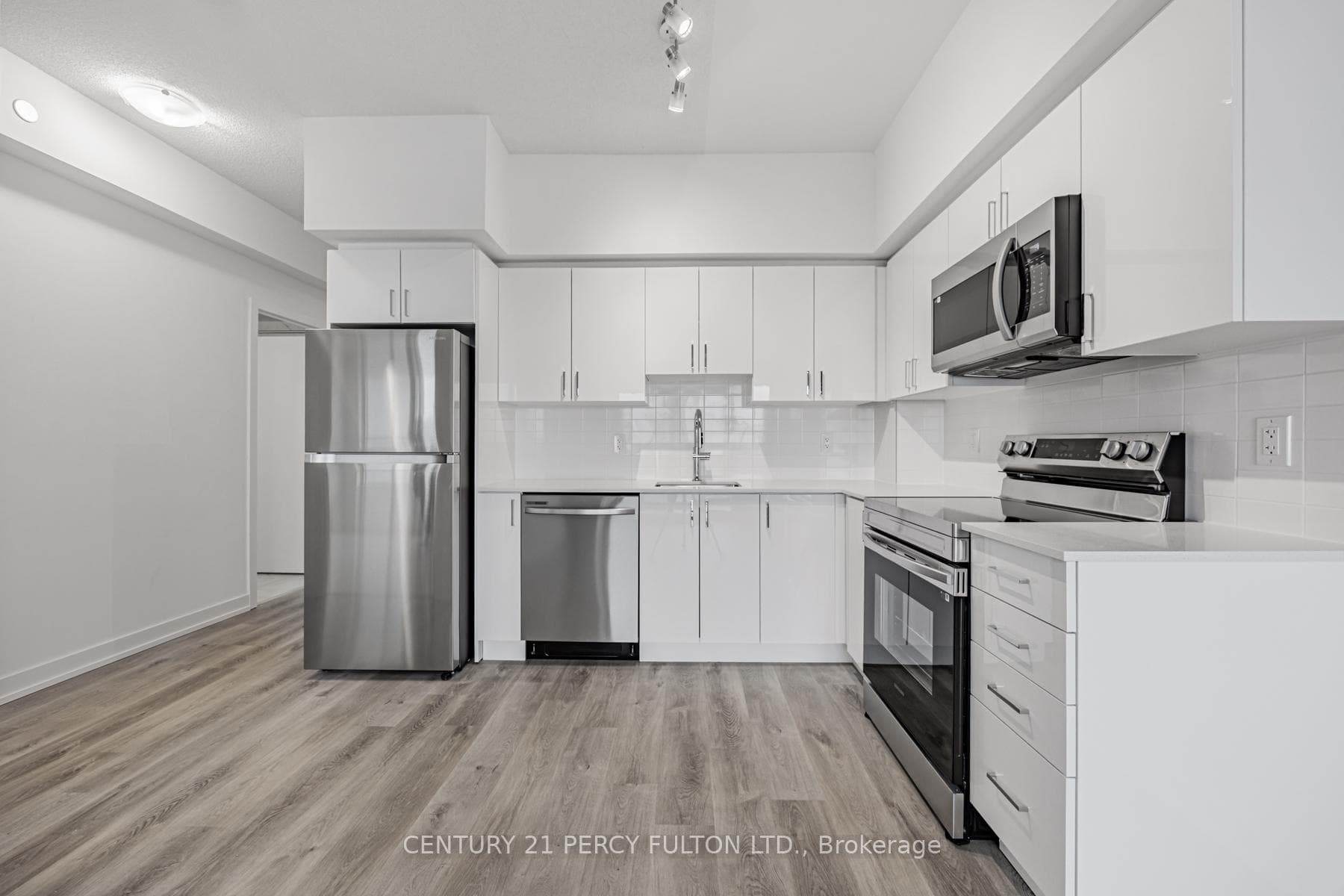 1455 Celebration Drive Unit 1911 photo 11
