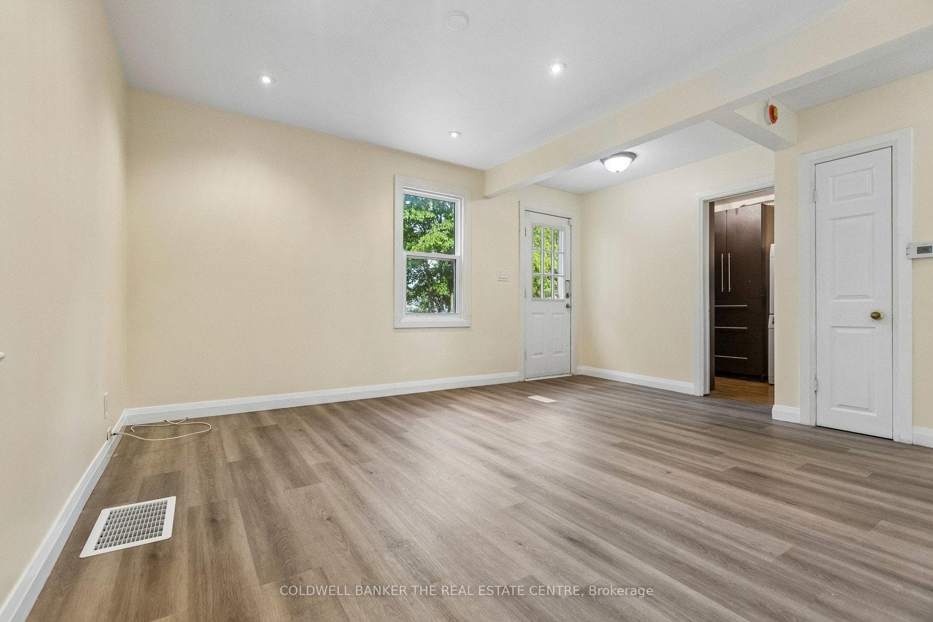 Family Room Walkout to Deck