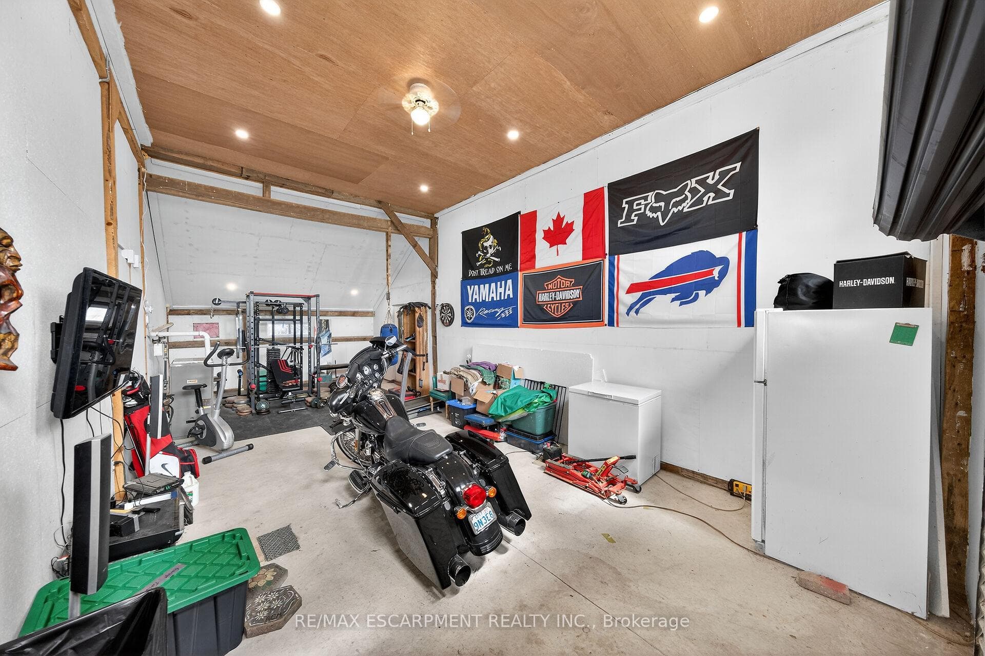 984 CHEAPSIDE Road photo 5