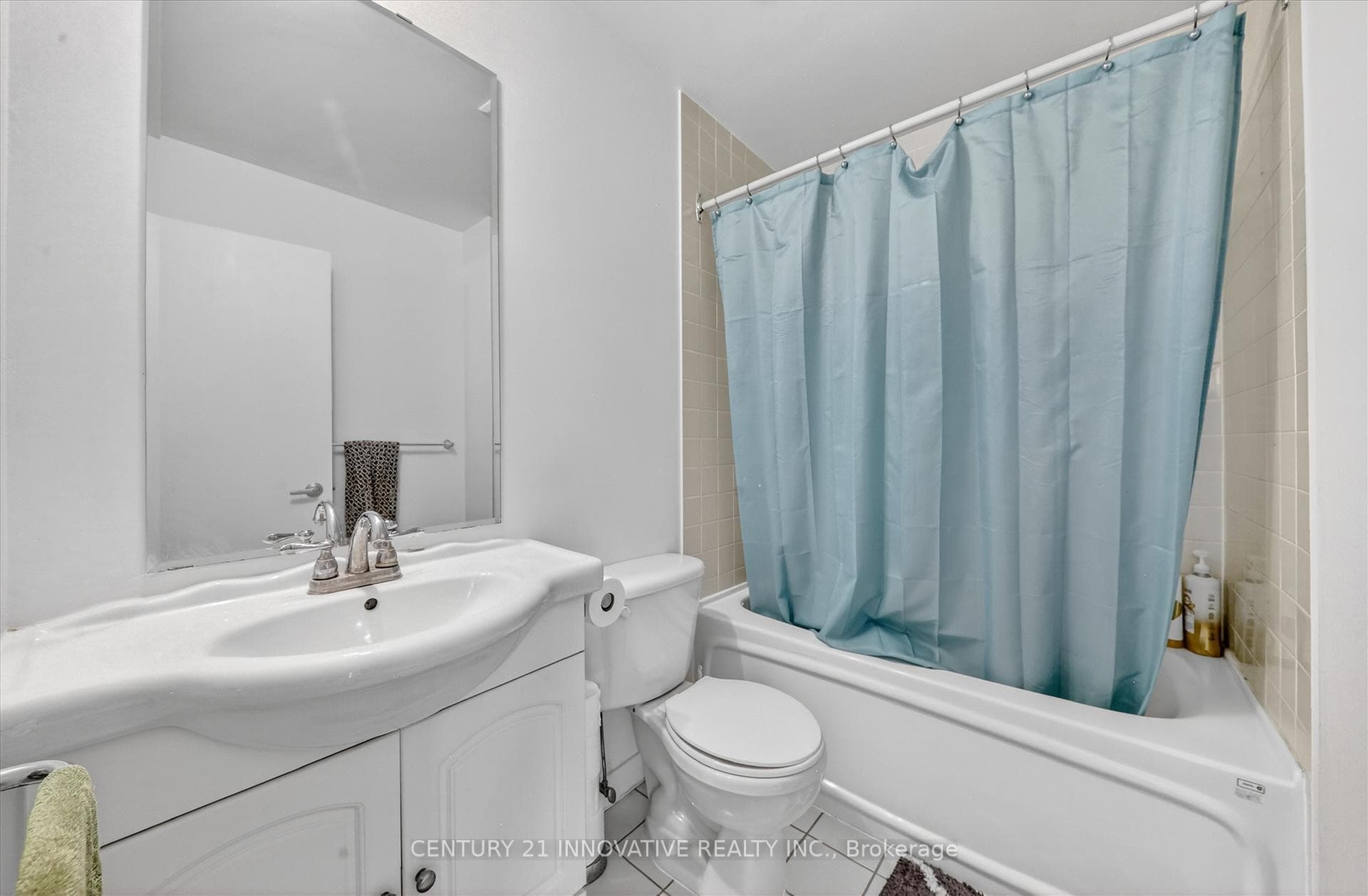 36 Lee Centre Drive Unit Th307 photo 25
