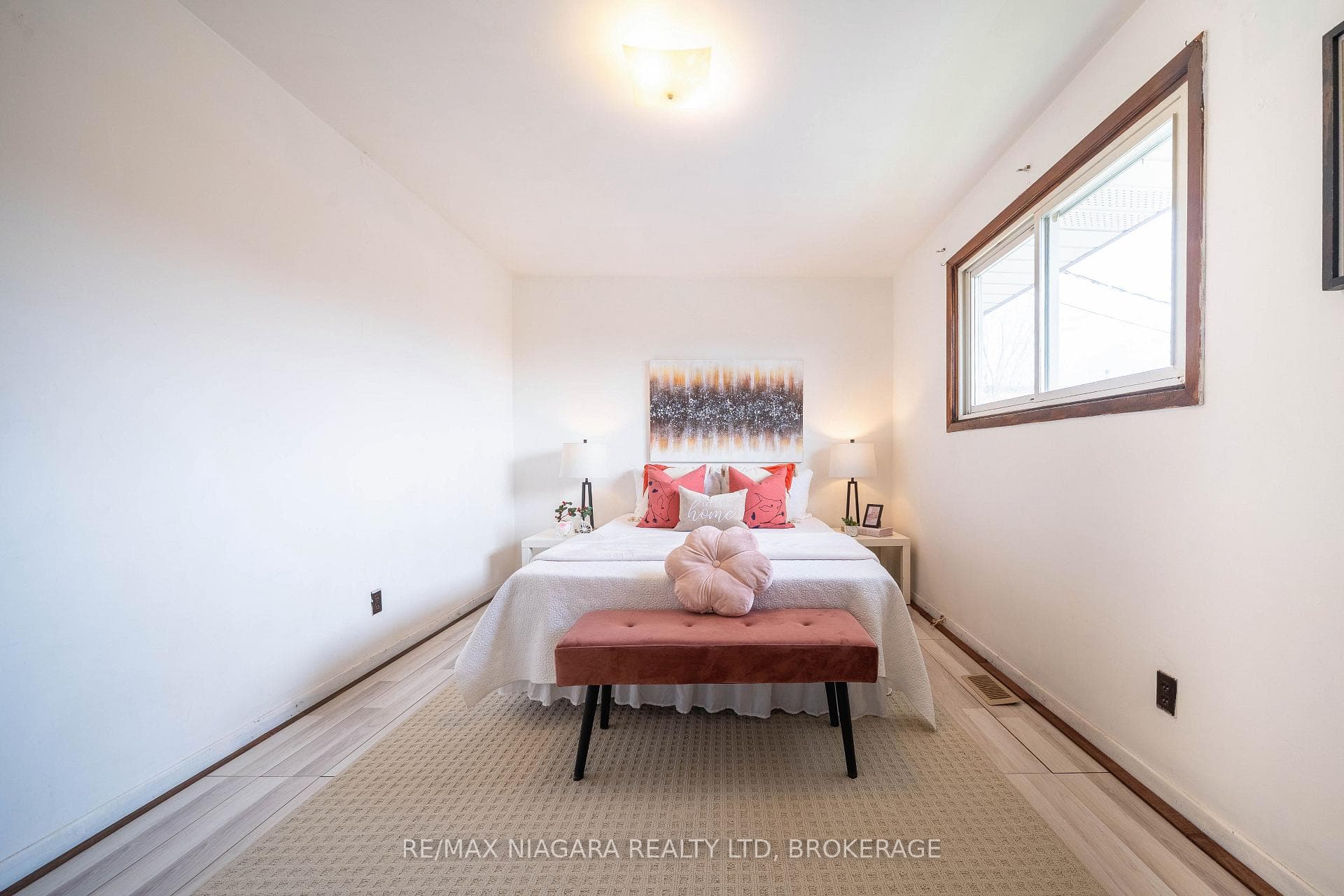 3376 Cattell Drive photo 27