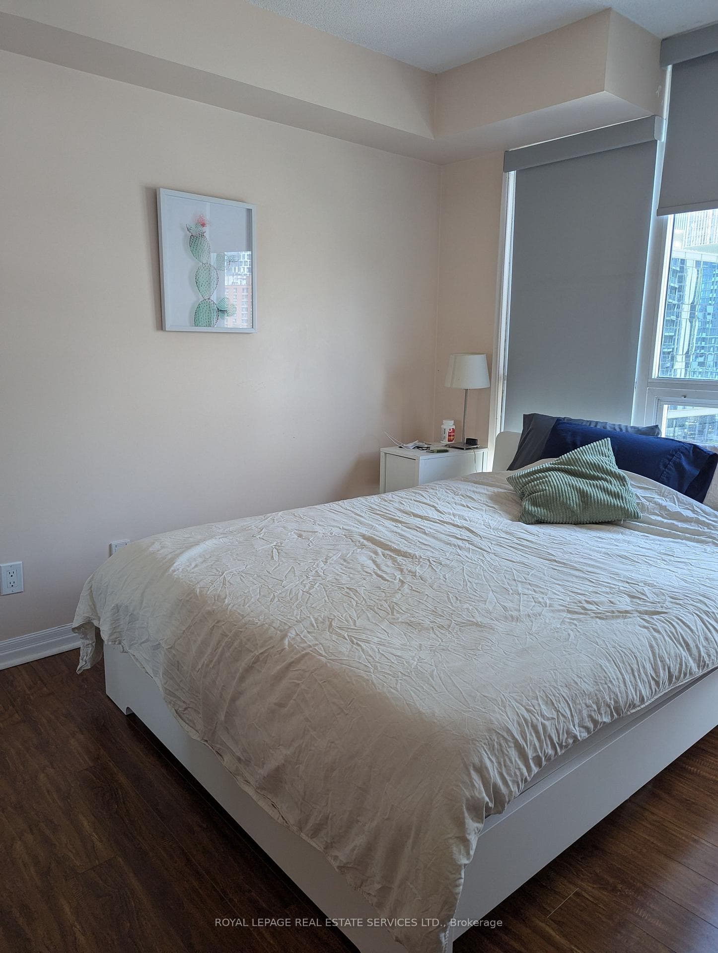 16 Yonge Street Unit 1105 photo 8
