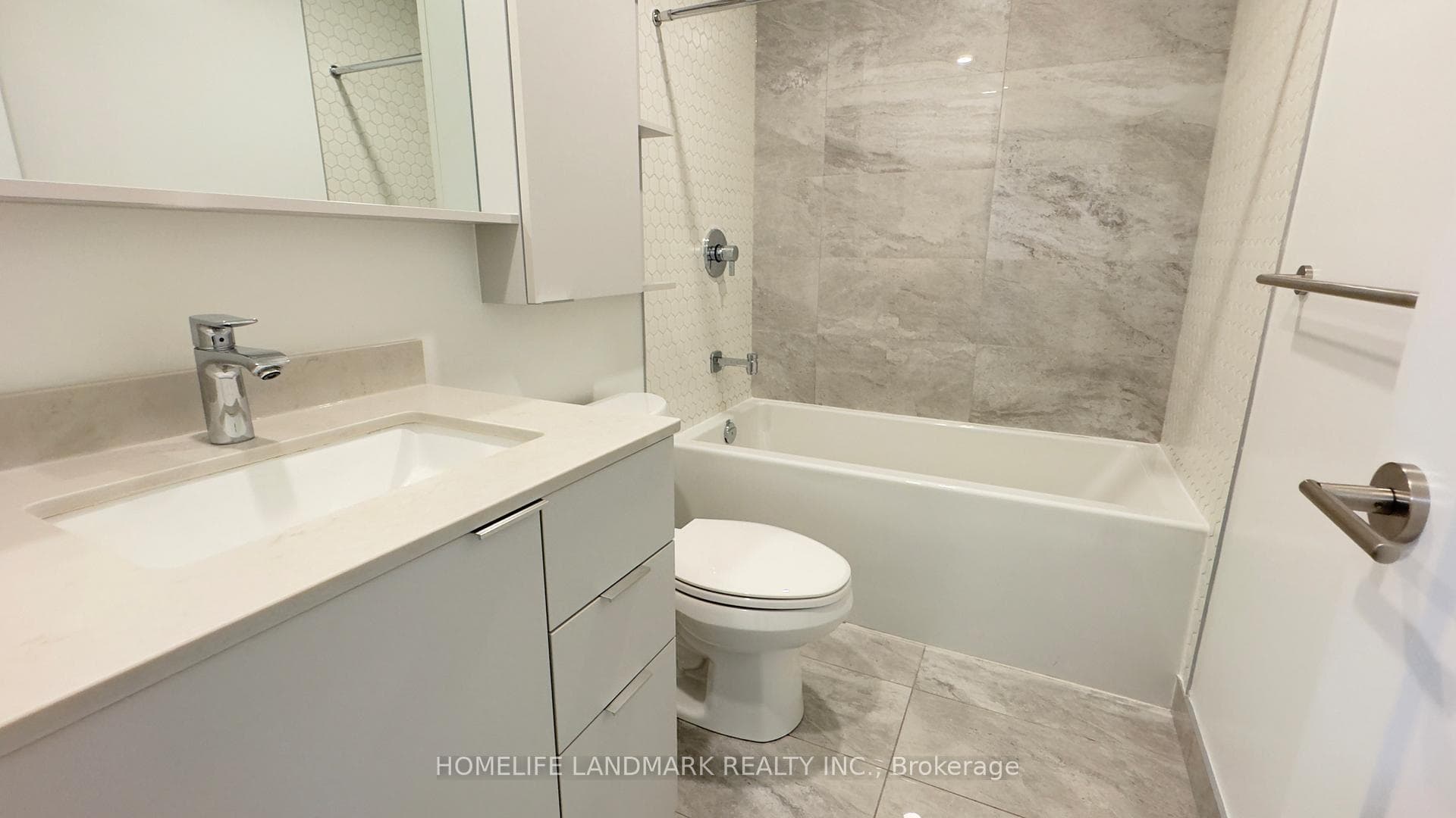 9 Clegg Road Unit 826 photo 8