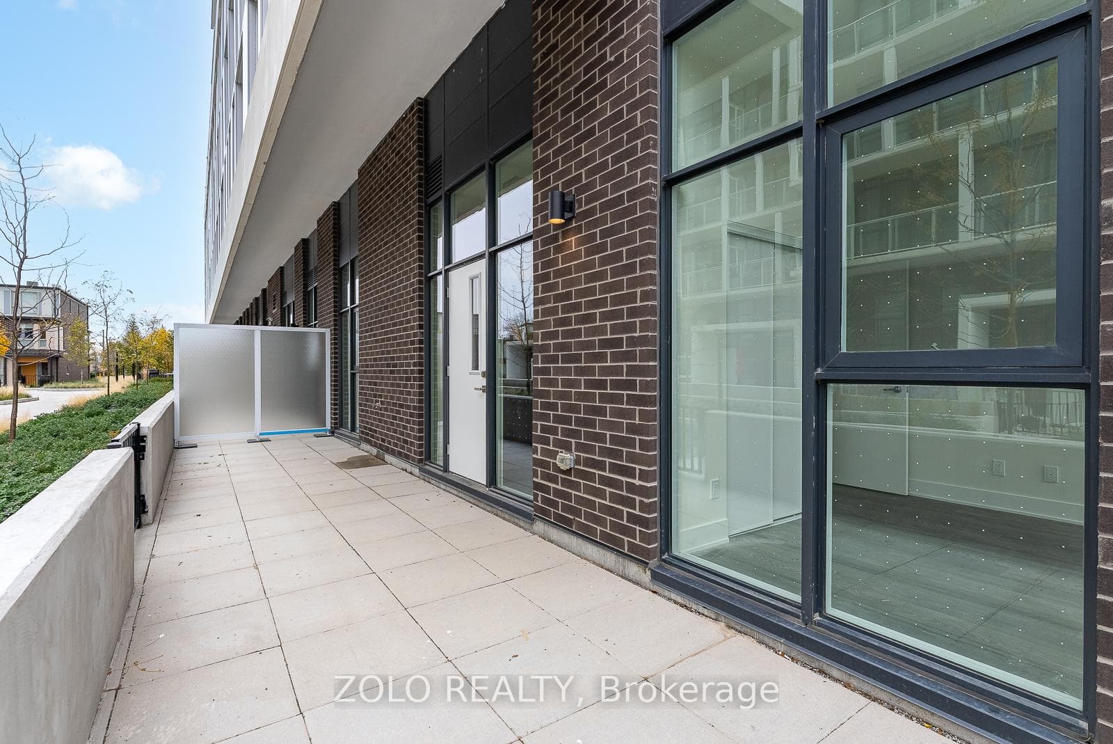 188 Fairview Mall Drive Unit 101 photo 32
