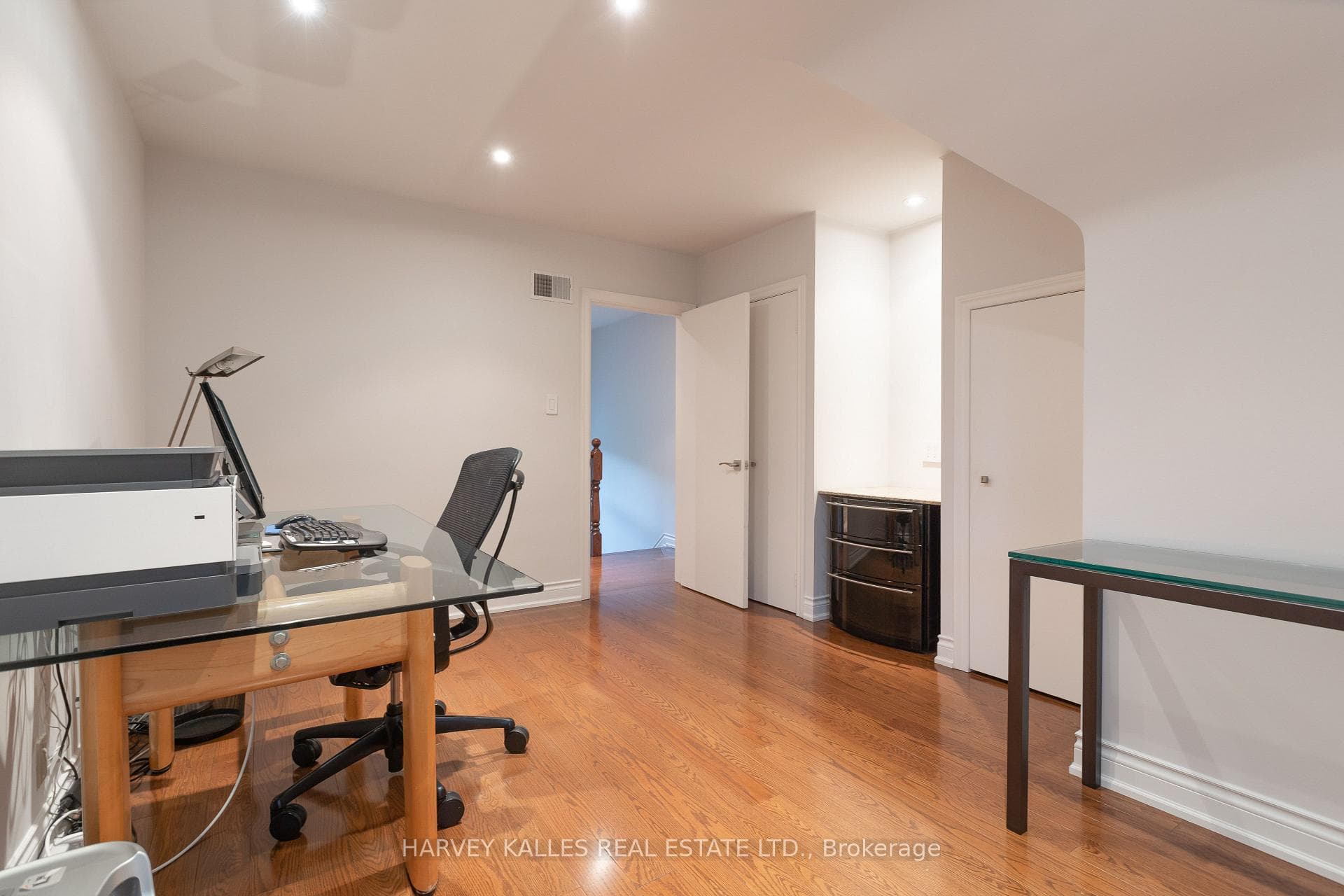536 Blythwood Road photo 21