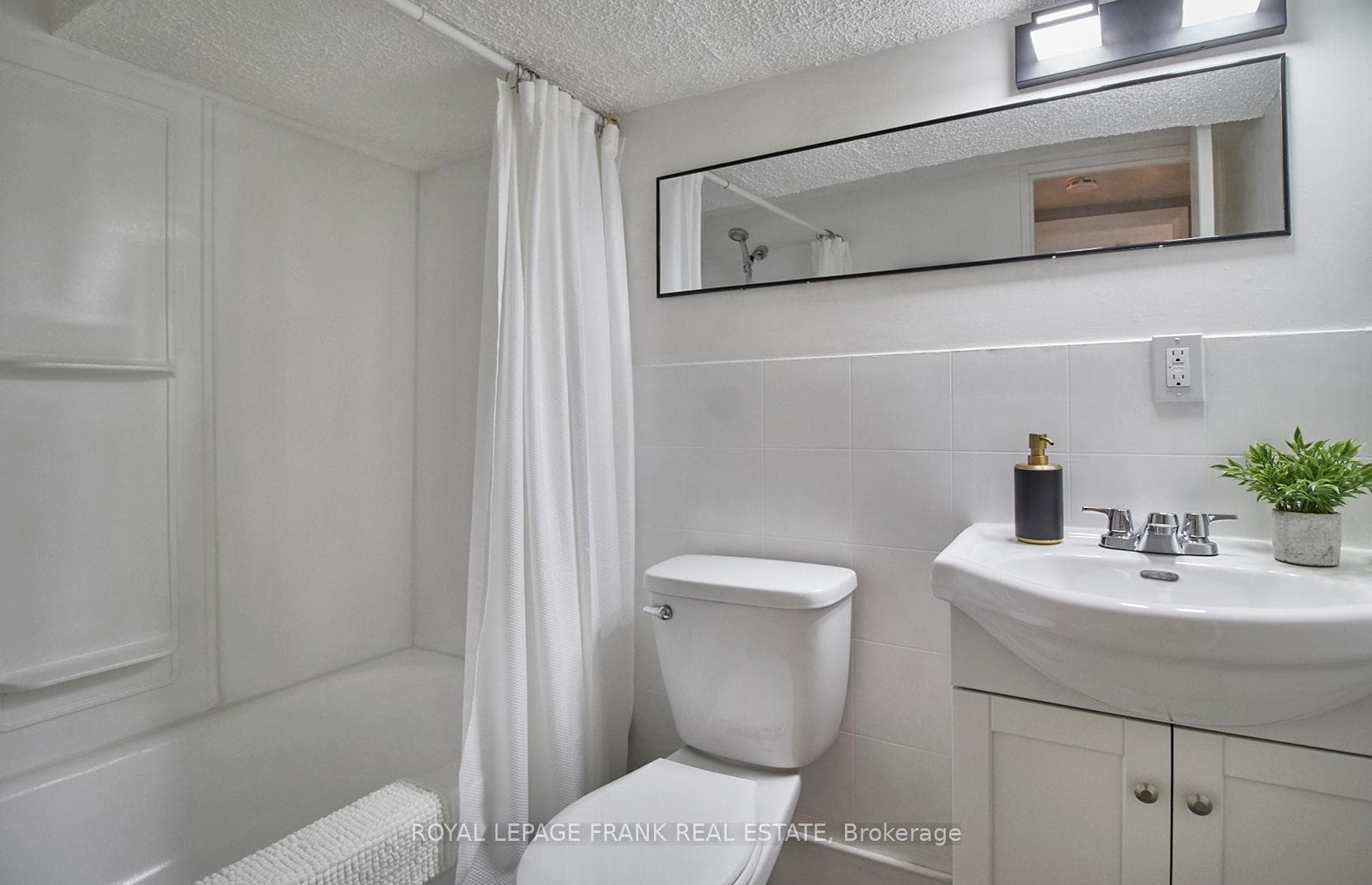 790 Wesley Drive photo 31