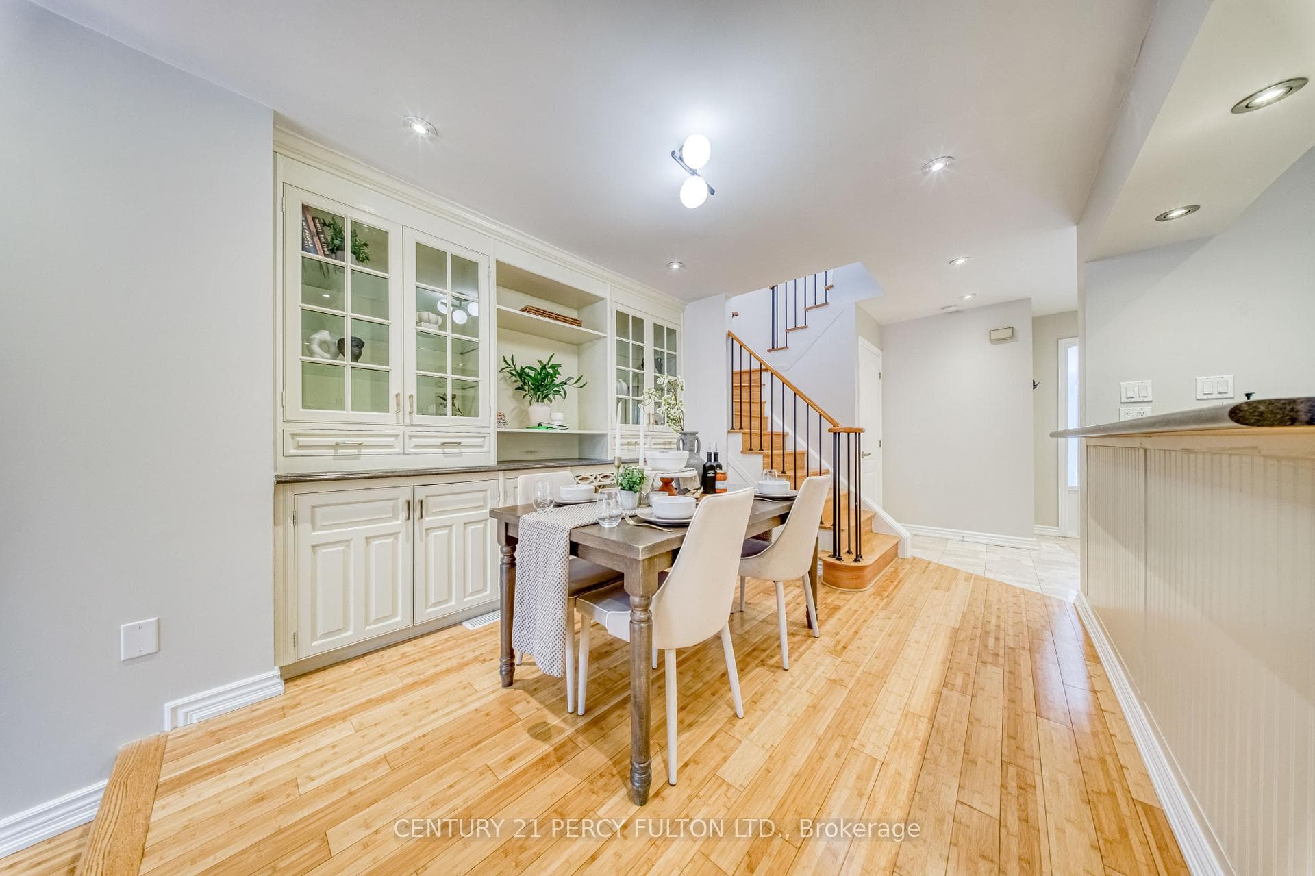 49 Moonlight Lane photo 3