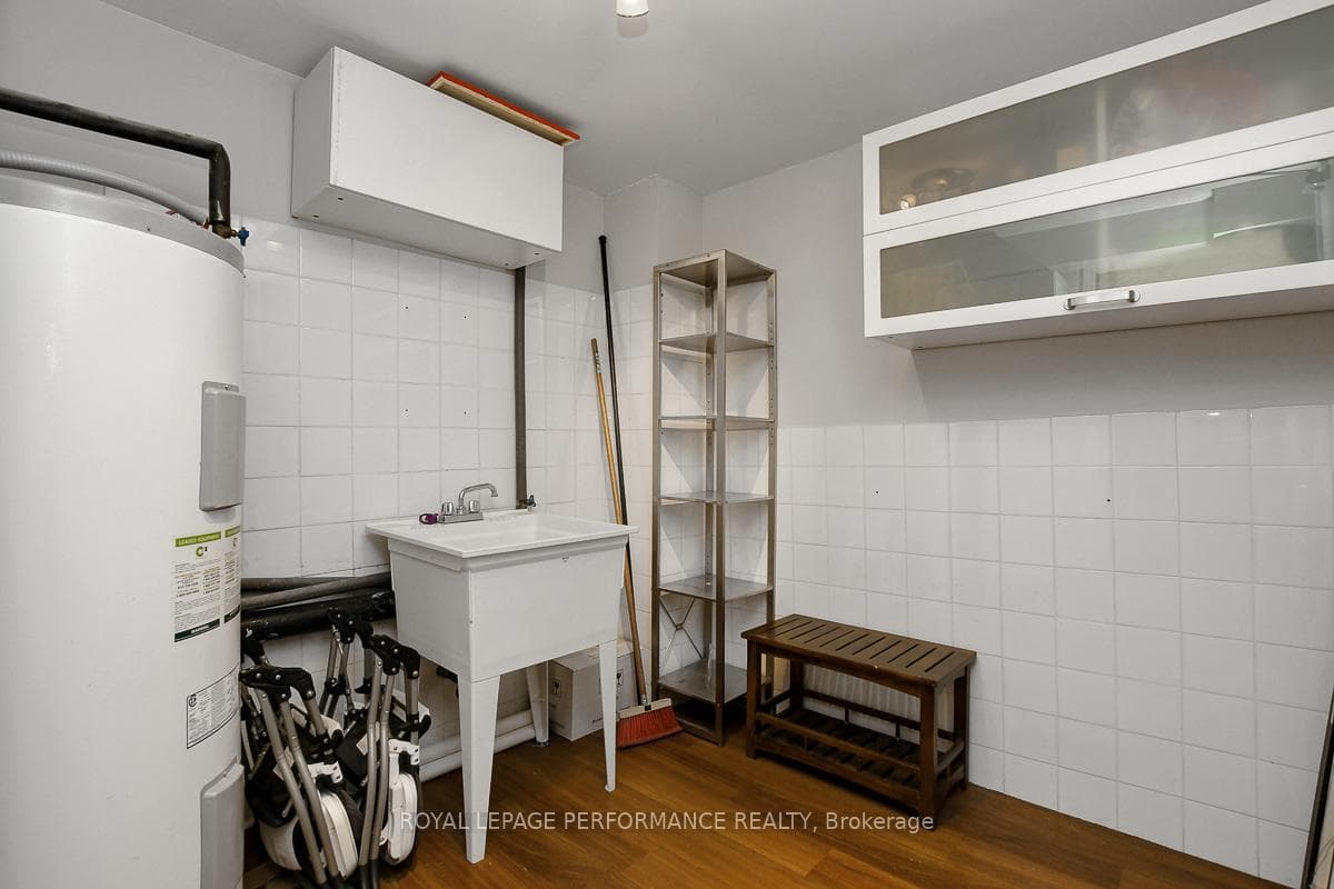 19 Columbus Avenue photo 44