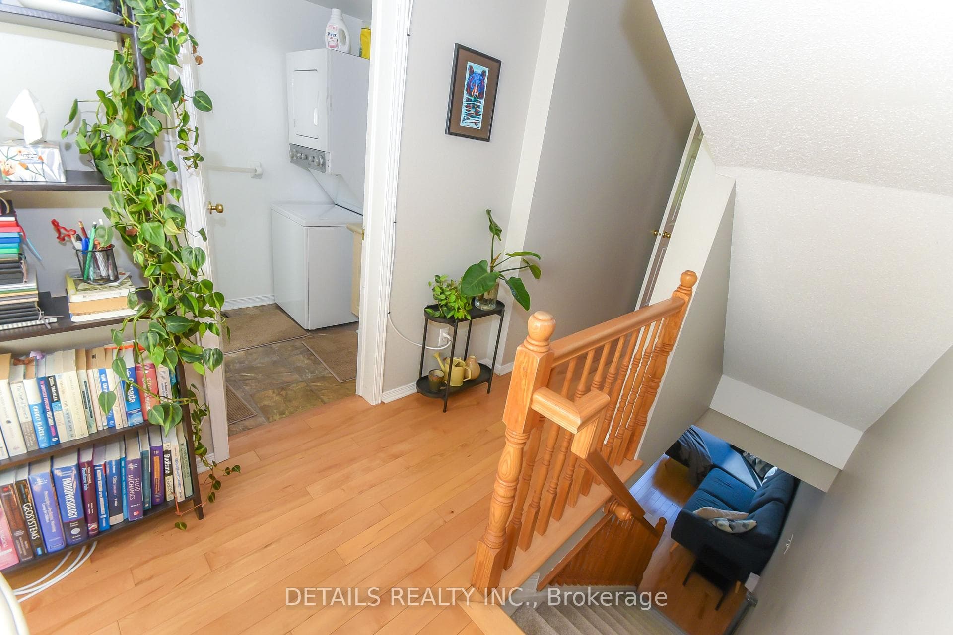 158 Forward Avenue photo 18
