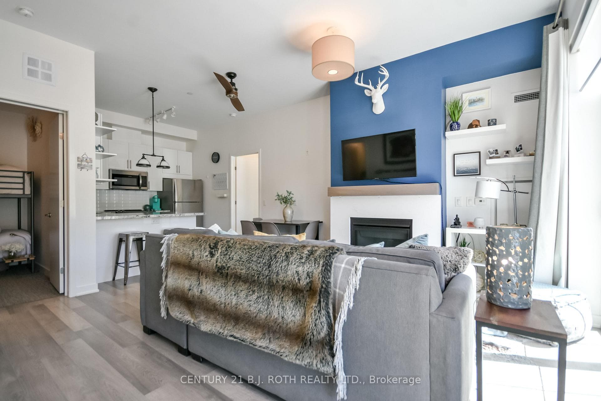 40 Horseshoe Boulevard Unit 107 photo 6