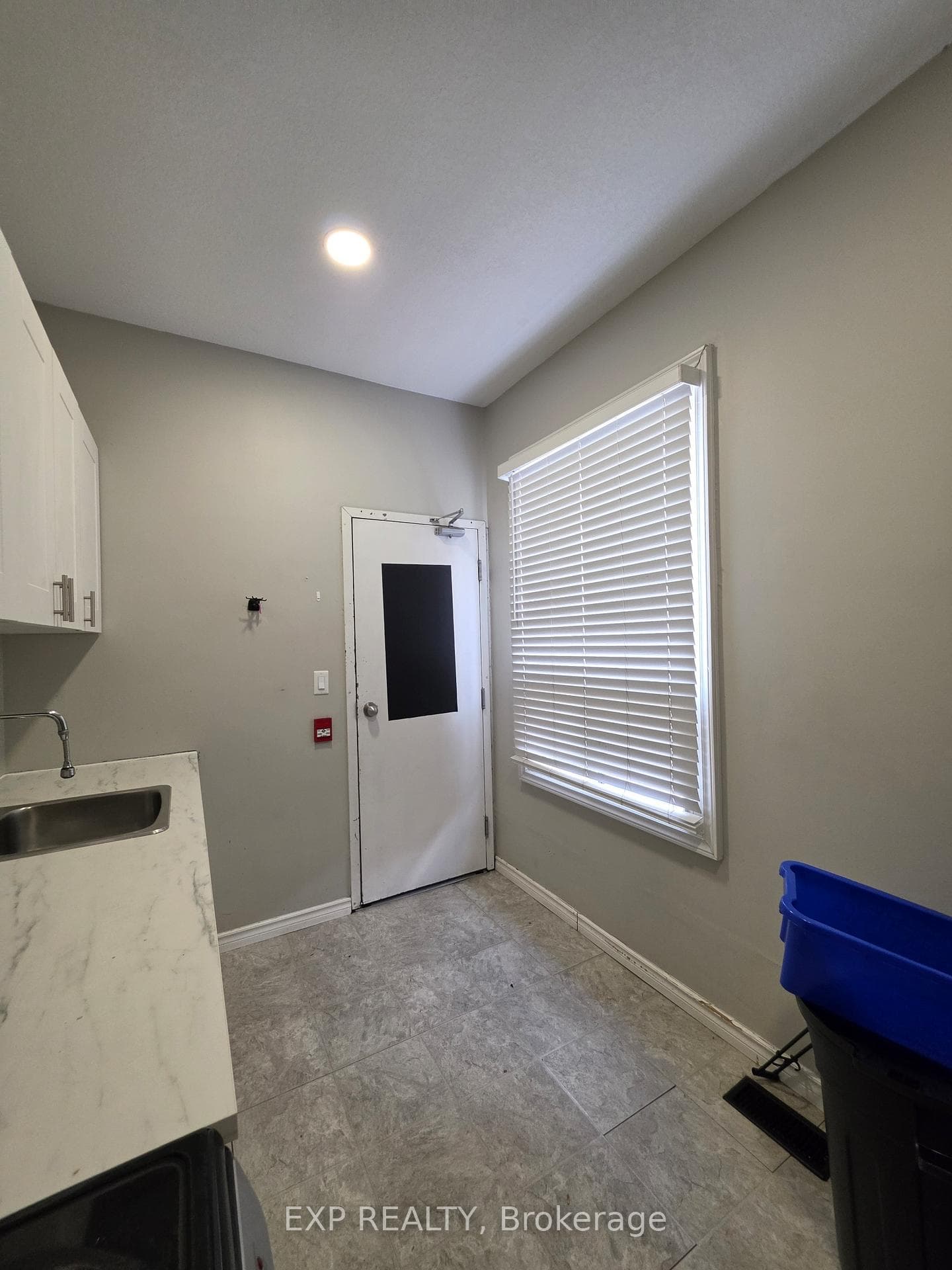 70 Victoria Avenue Unit 3 photo 7