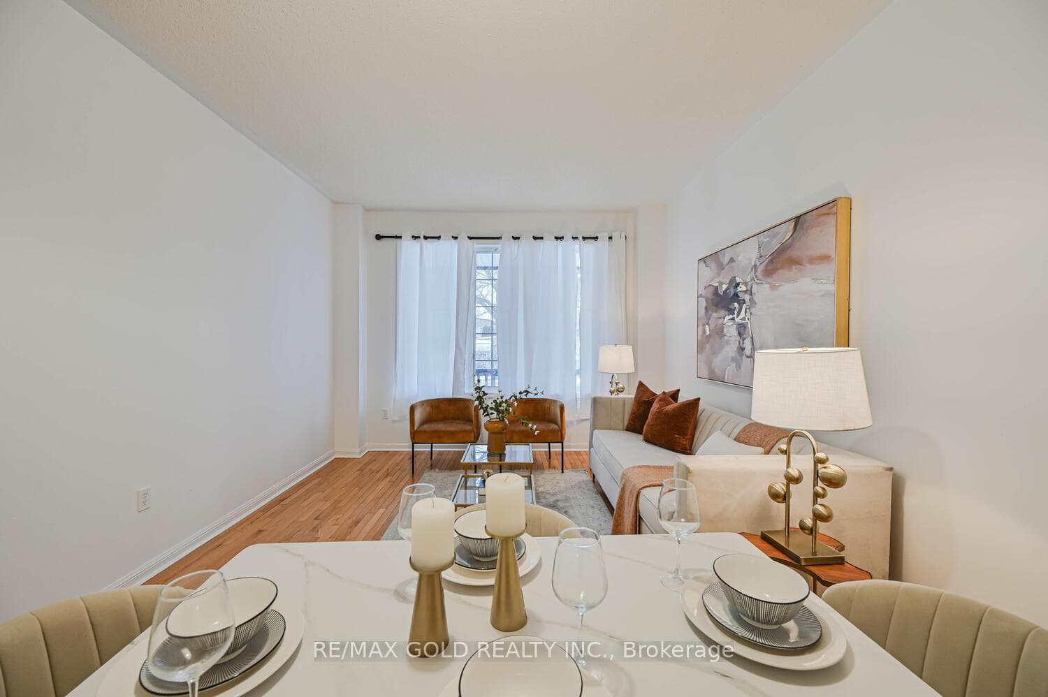 6 Verona Drive photo 3