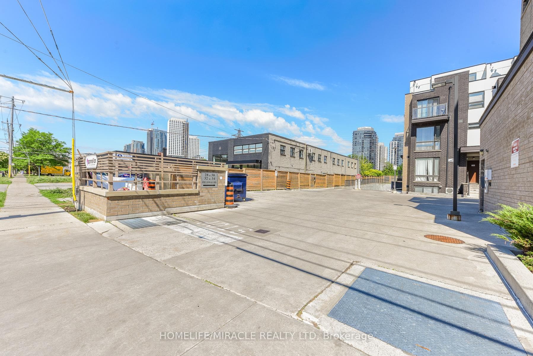 32 Fieldway Road Unit 122 photo 6