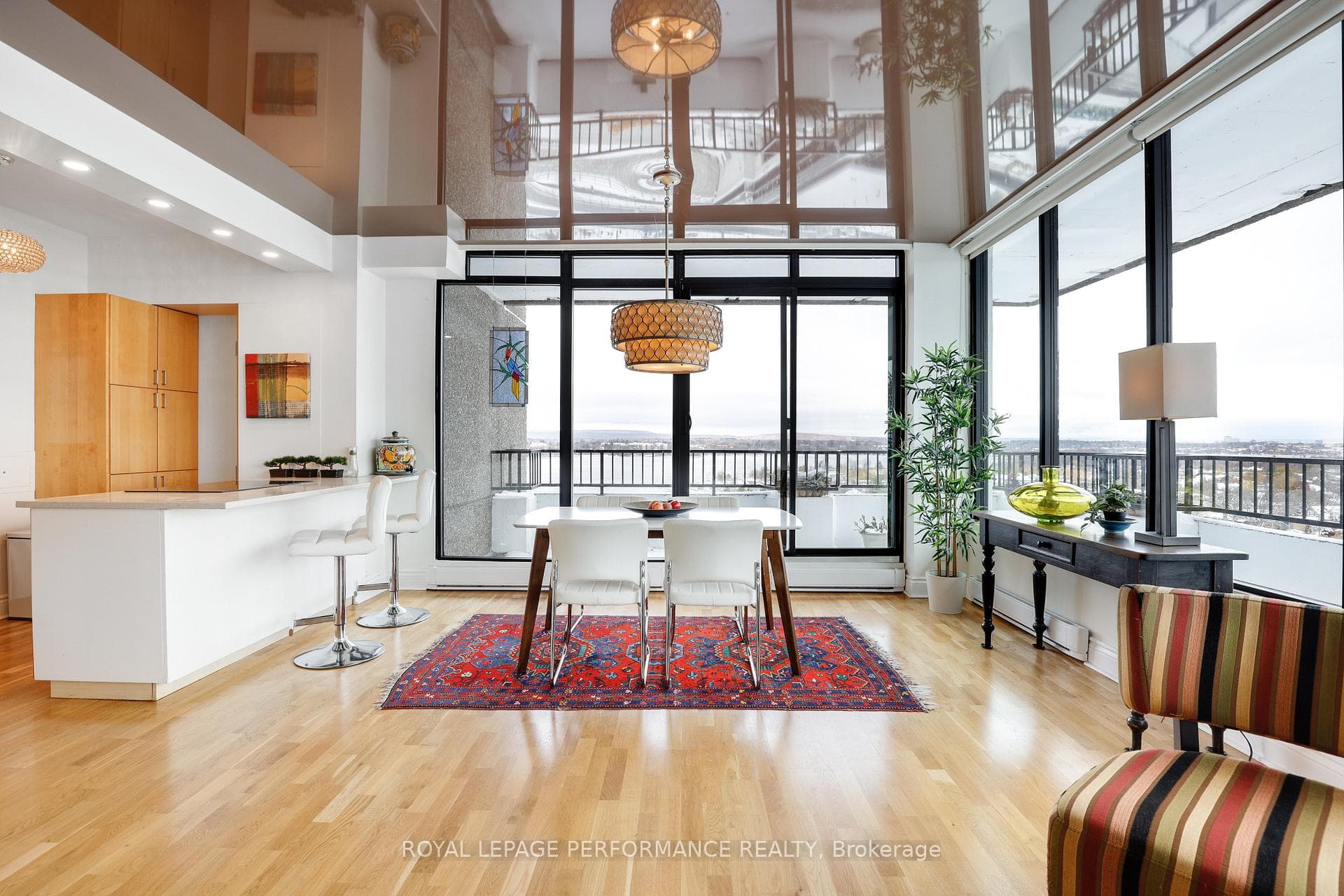 370 Dominion Avenue Unit PH3 photo 11