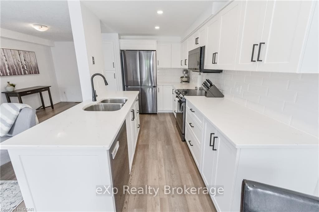 441 FLANNERY Drive photo 16