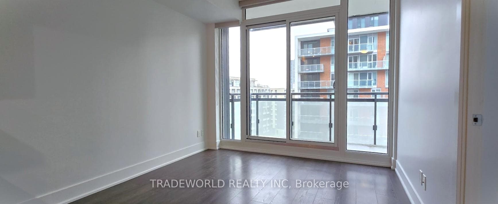 8081 Birchmount Road Unit 913 photo 5