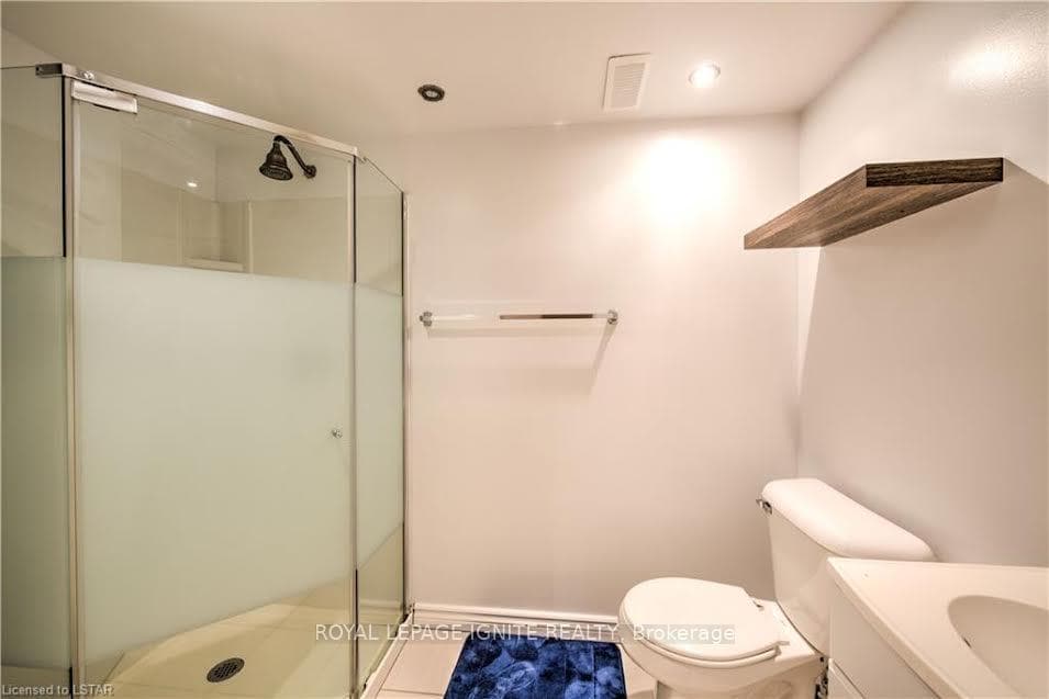 3320 Meadowgate Boulevard Unit 240 photo 24