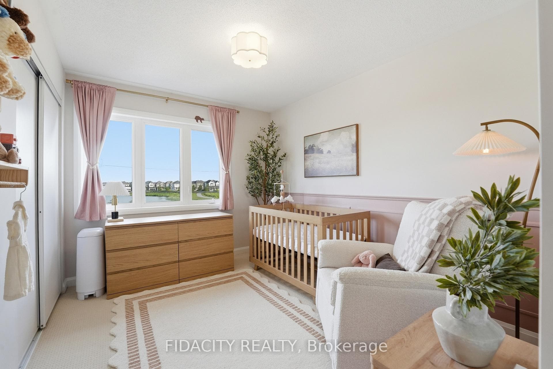 6333 Perth Street photo 24