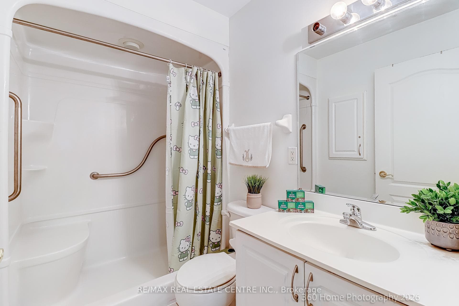 350 PRINCESS ROYAL Drive Unit 107 photo 18