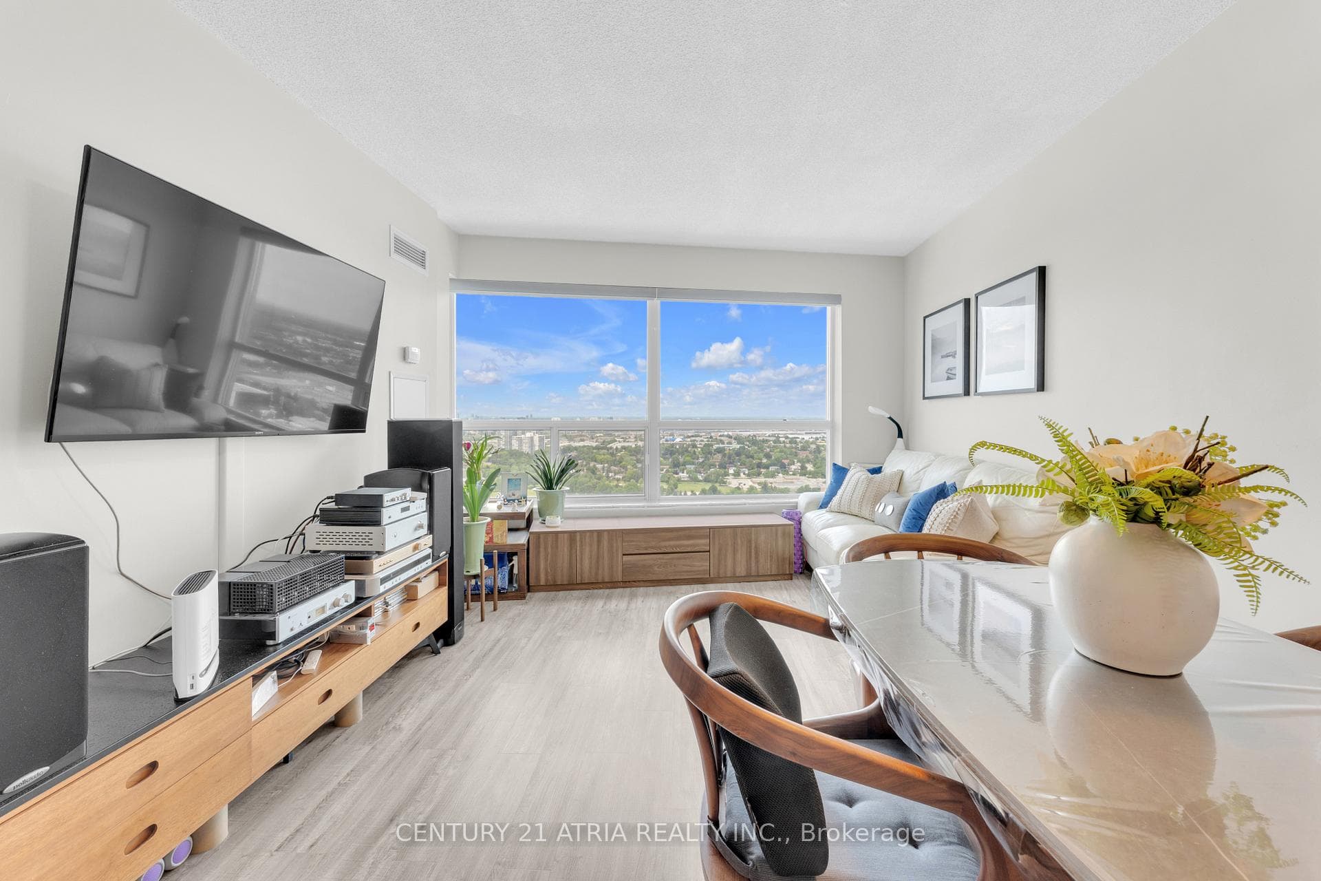 38 Lee Centre Drive Unit 3112 photo 6