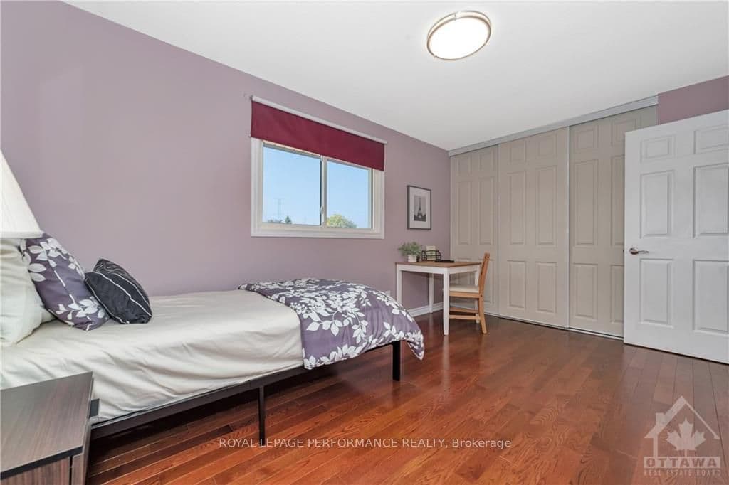 10 NESTOW Drive photo 16
