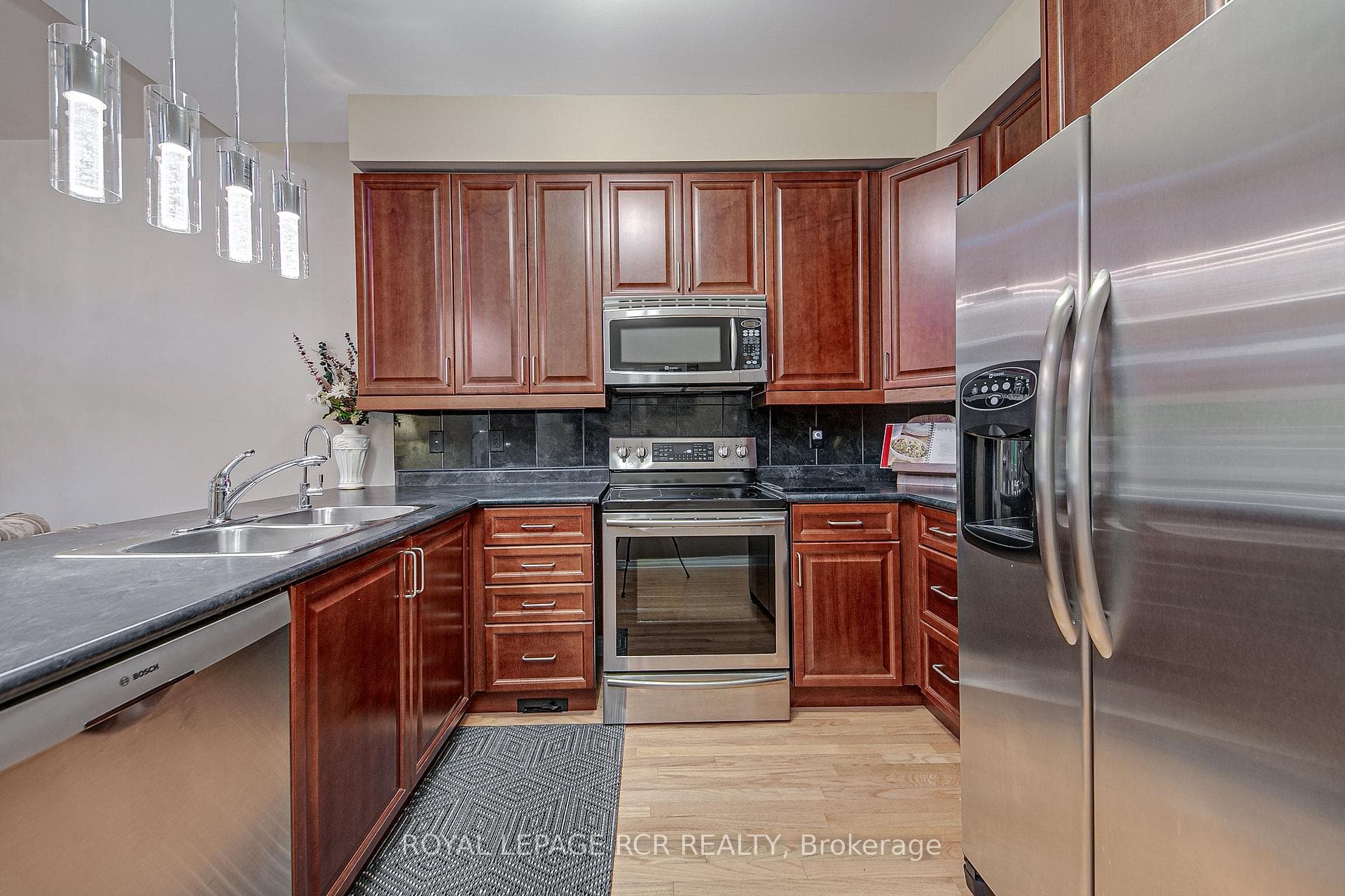 683 Skye Court photo 7