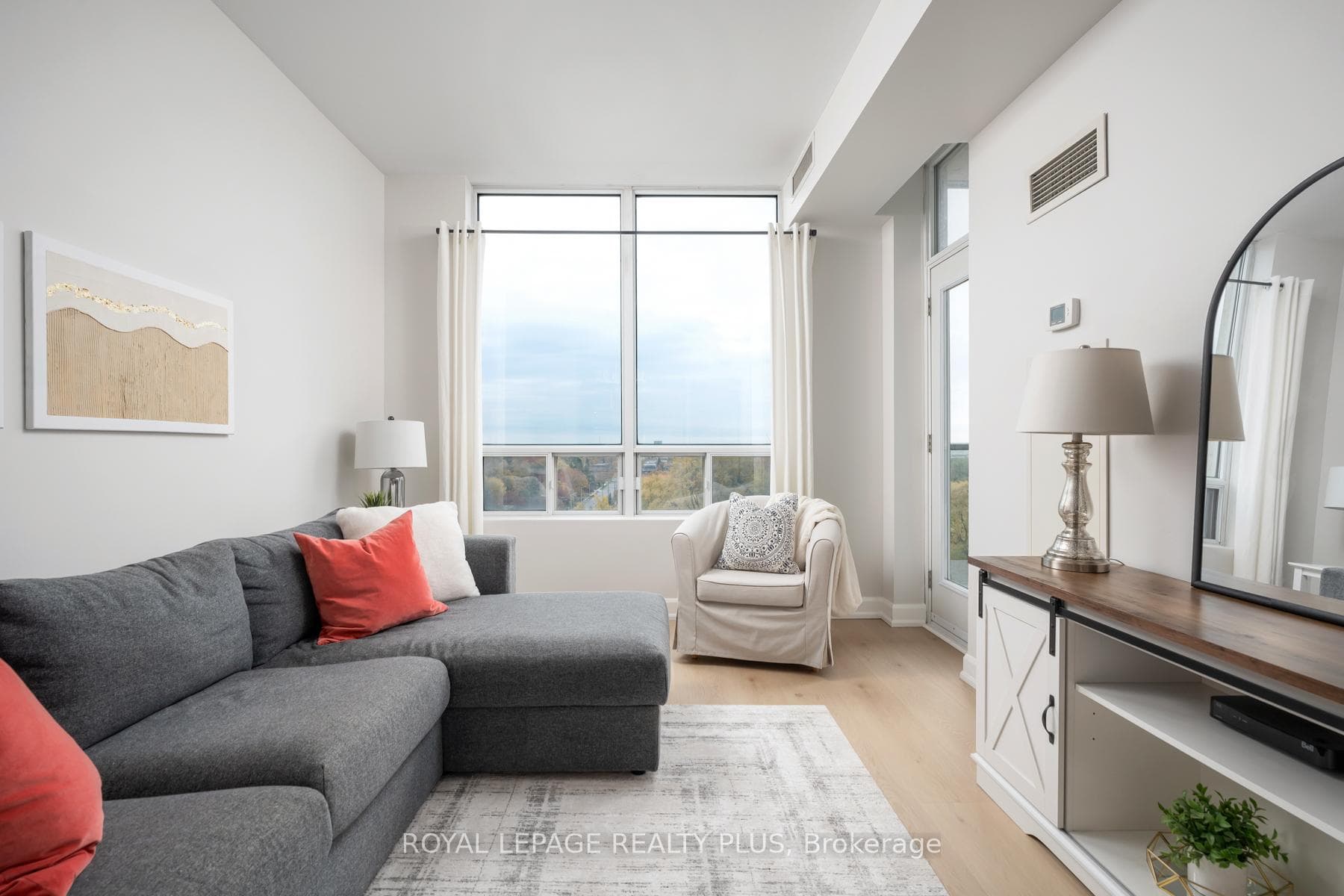 3391 Bloor Street Unit 907 photo 19