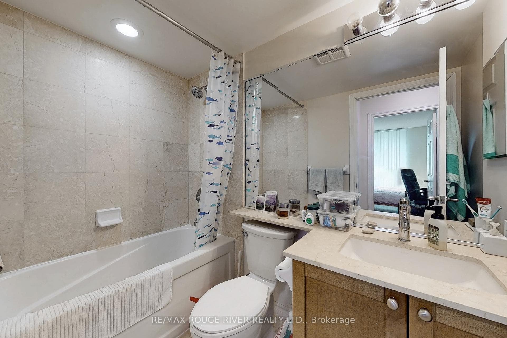 761 Bay Street Unit 3001 photo 21