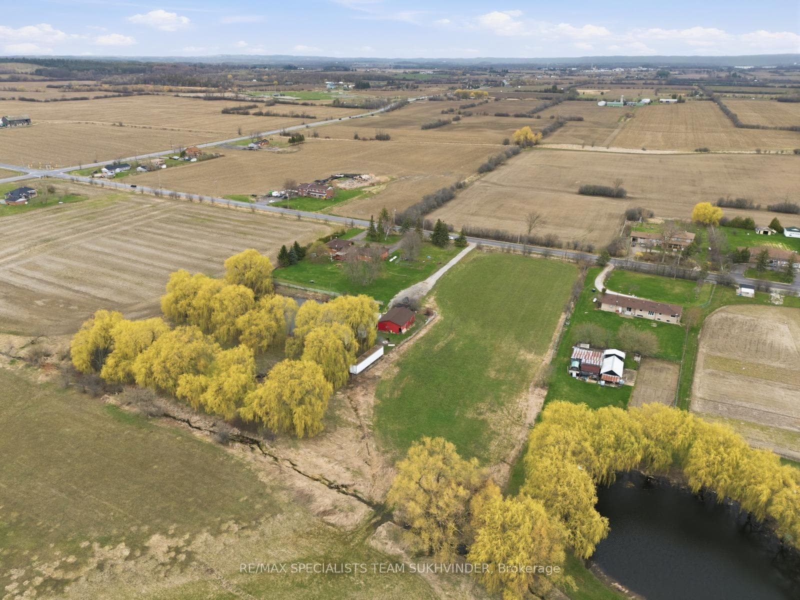 13894 Innis Lake Road photo 42
