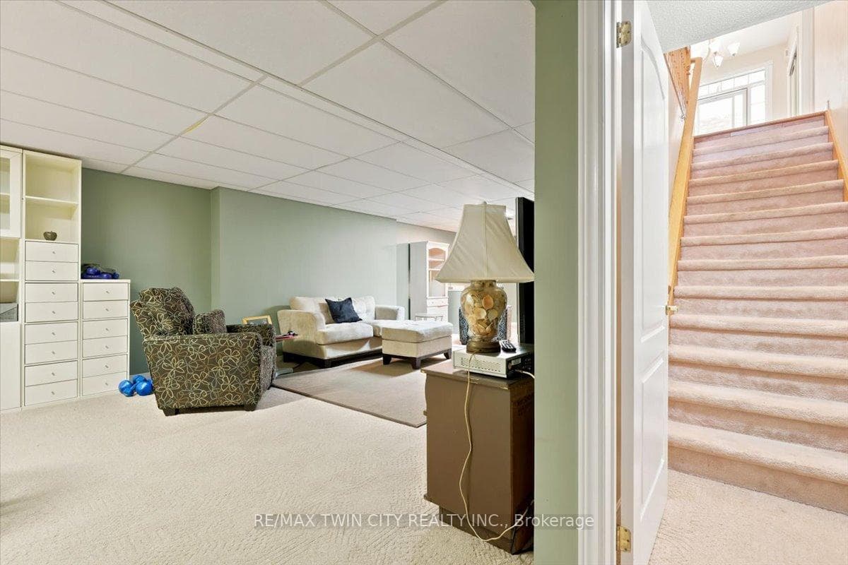 75 Beasley Crescent Unit 14 photo 33