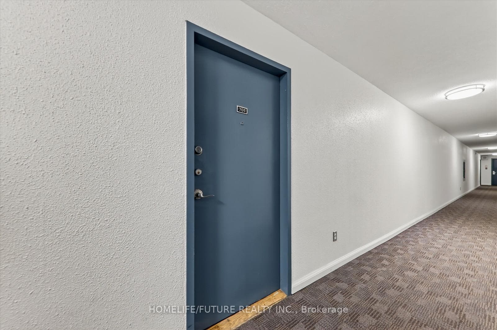 180 Markham Road Unit 705 photo 8