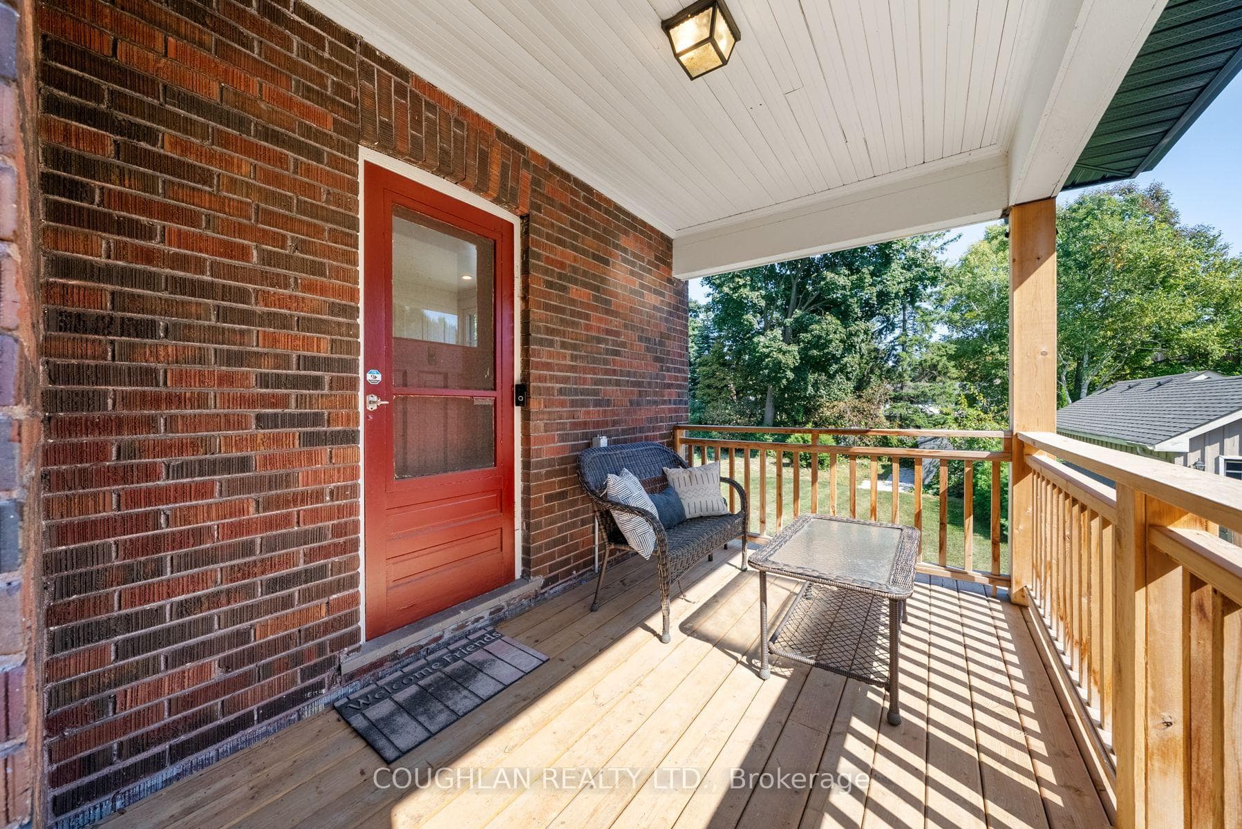 509 Centre Street photo 40