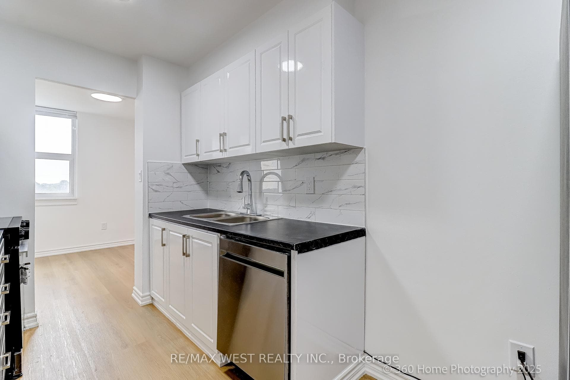 3 Massey Square Unit 803 photo 5