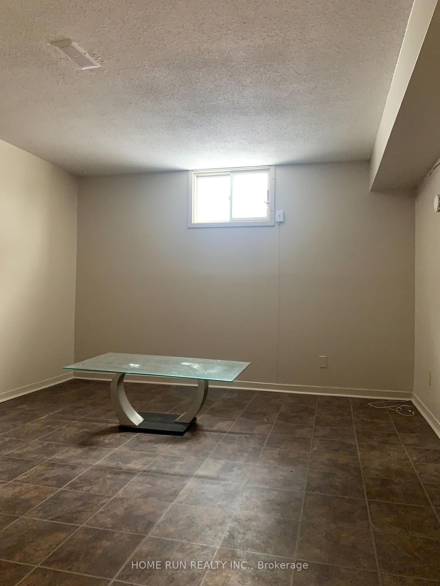 859 Tavistock Street Unit 3 photo 2