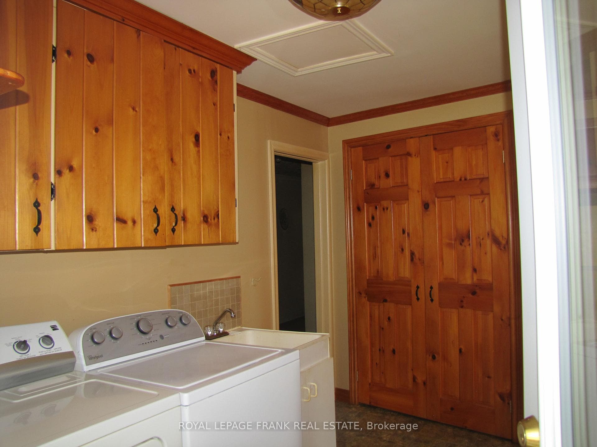 175 East Street photo 12