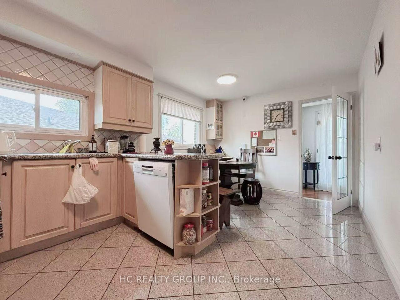 983 Old Cummer Avenue photo 4