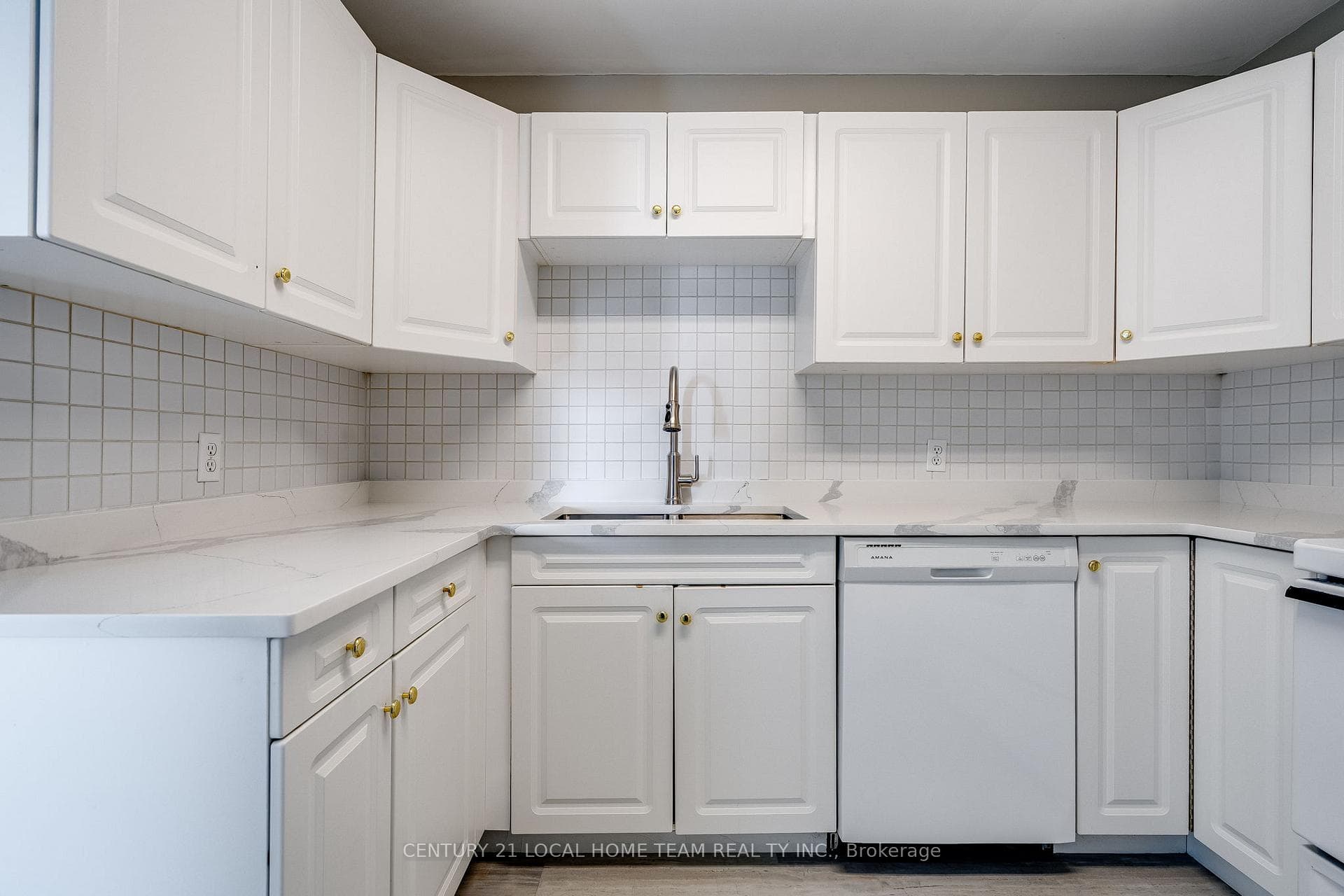 44 Robson Road Unit 303 photo 10