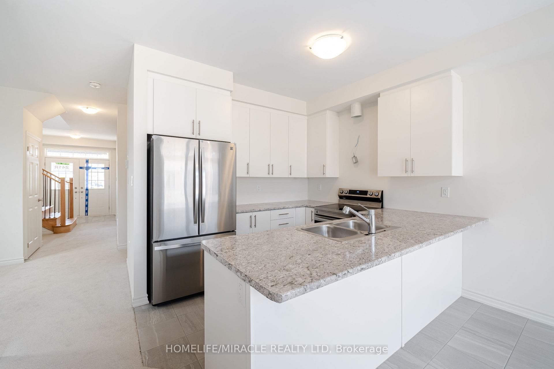 228 Elliot Avenue photo 10