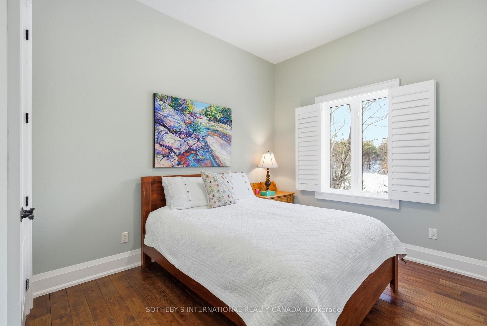 7 Ridgewood Court photo 17