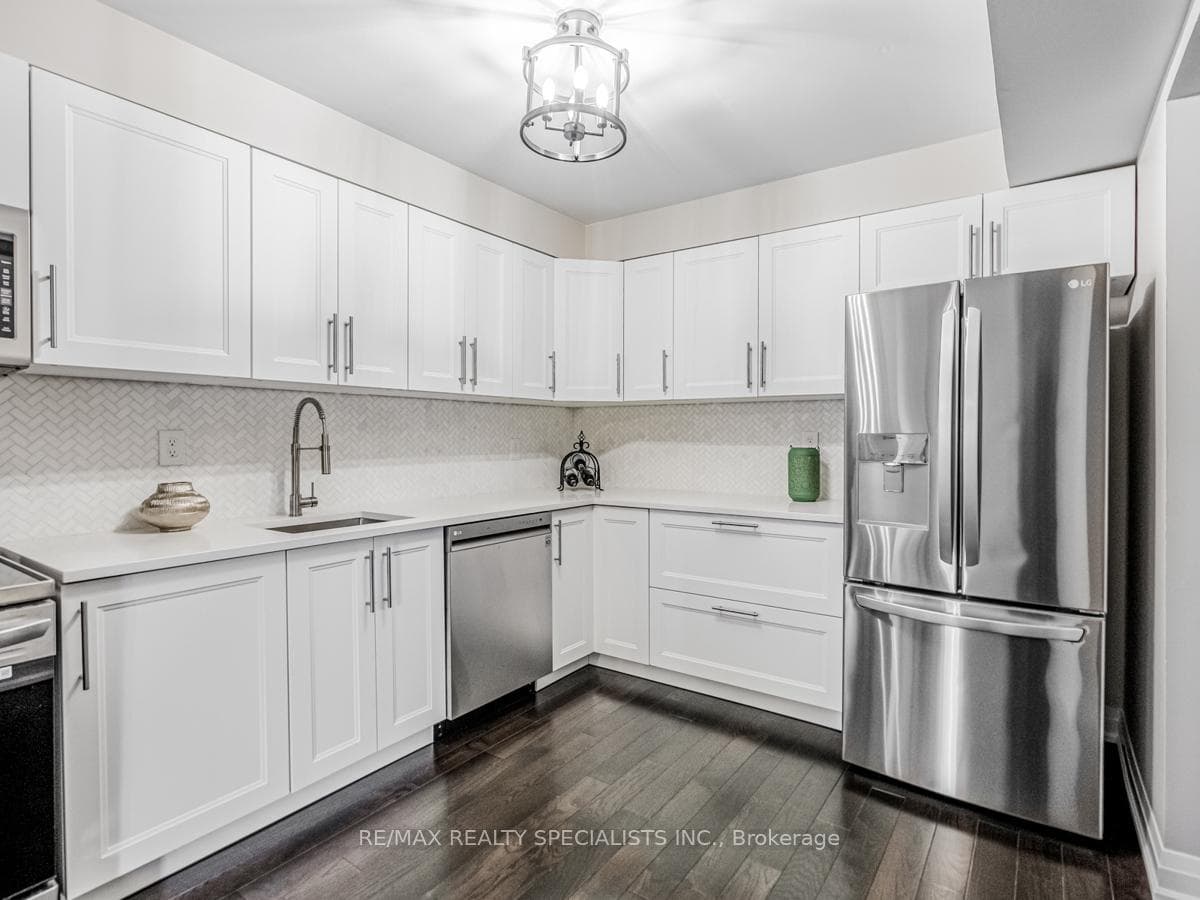 302 College N/A Unit 199 photo 8