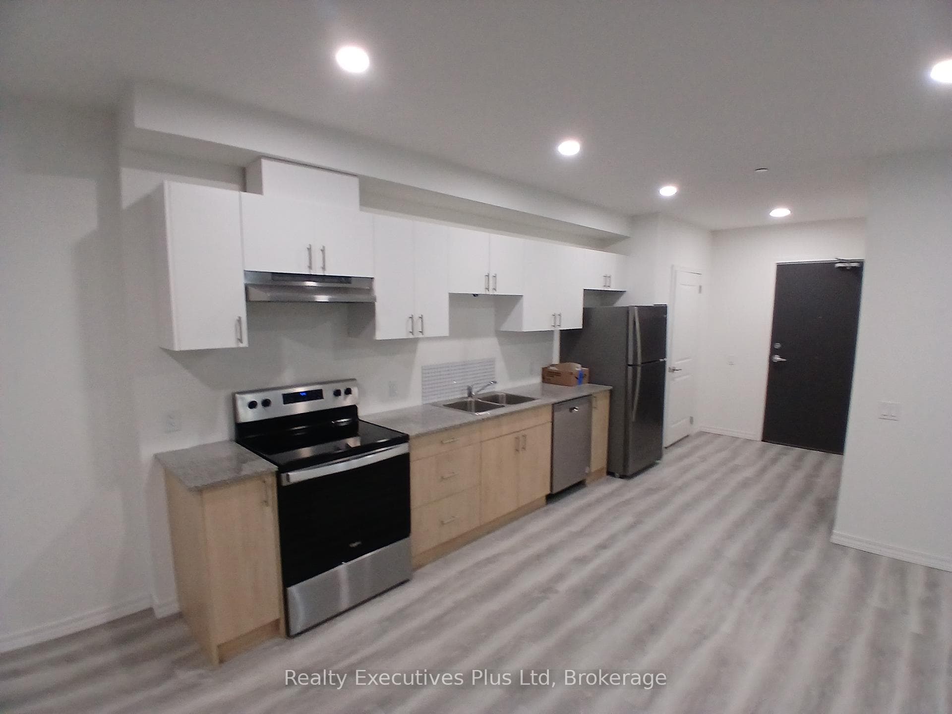 181 Elmira Road Unit 415 photo 4