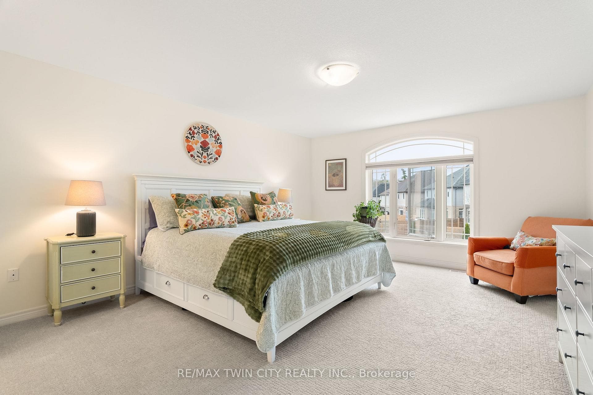 50 Greenwater Street photo 27