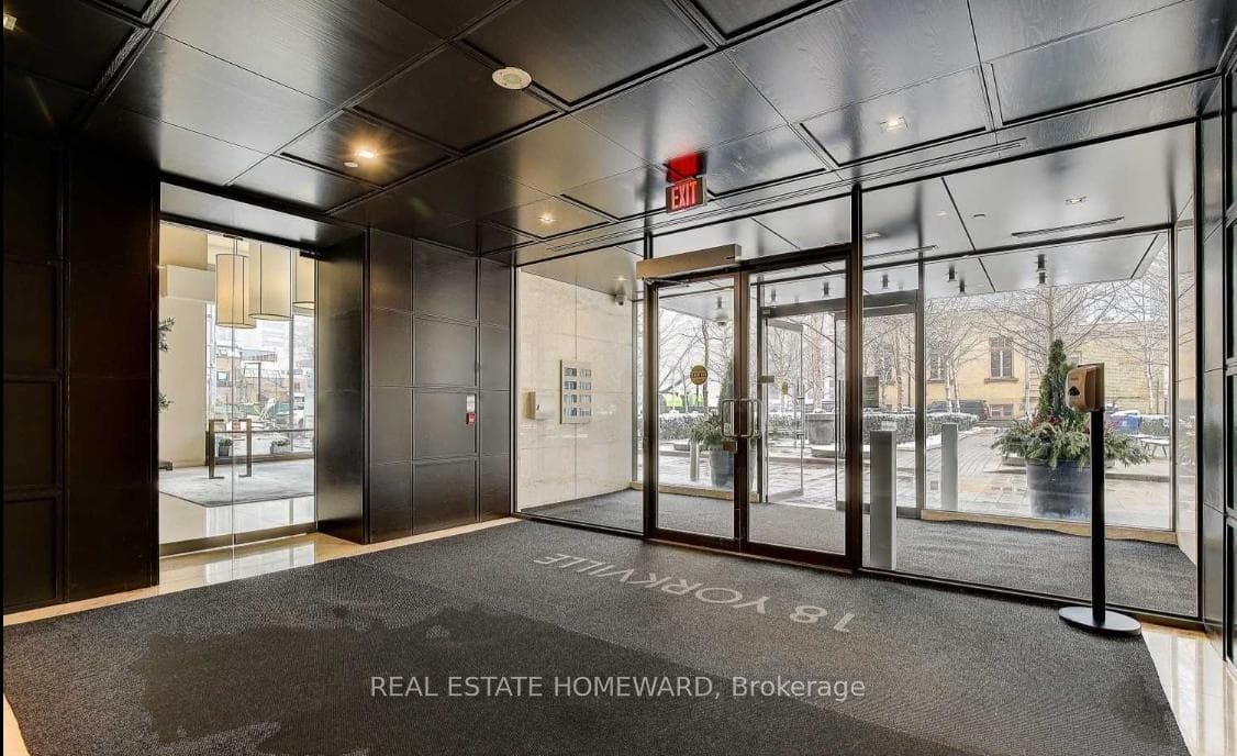 18 Yorkville Avenue Unit 2801 photo 21