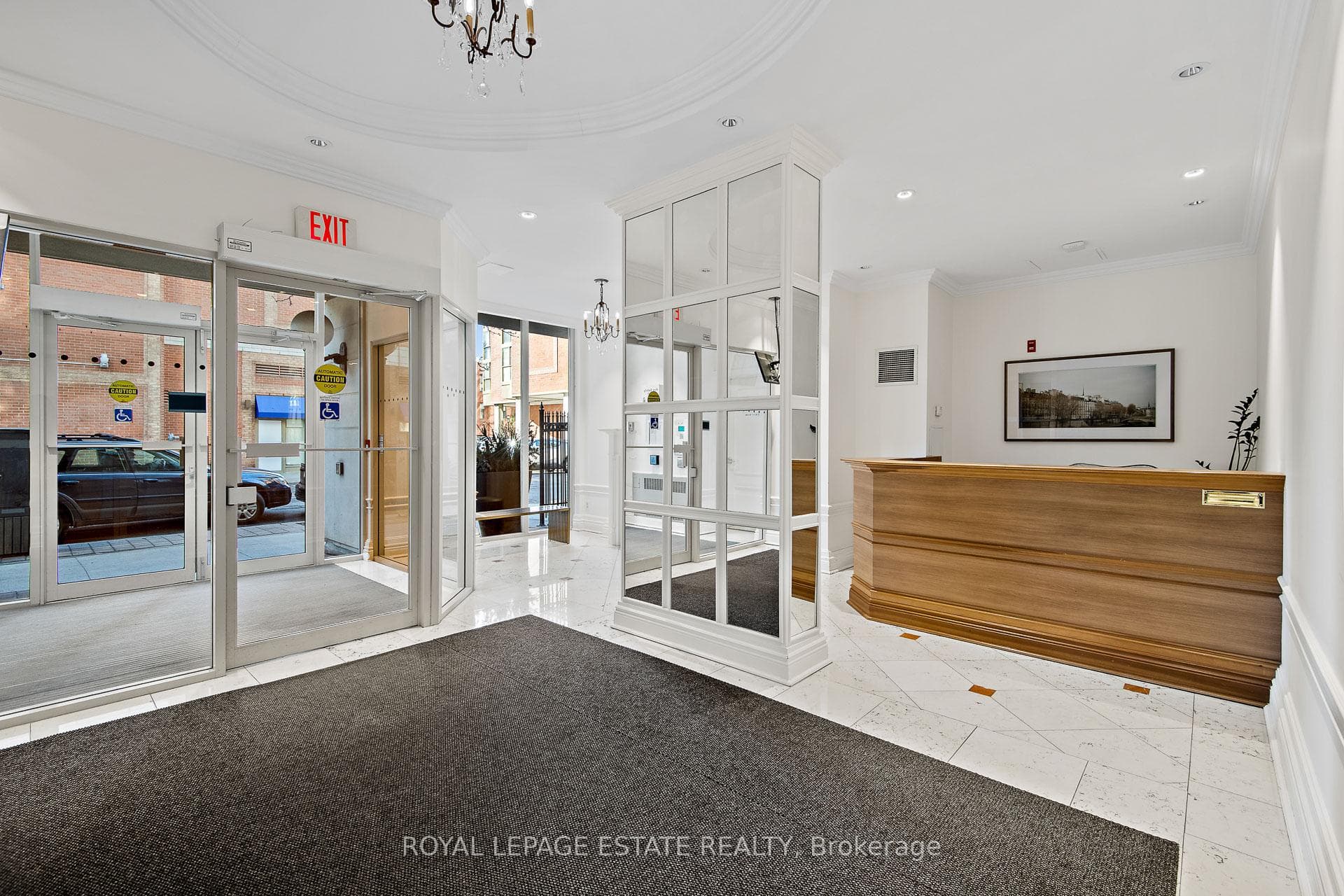 120 Lombard Street Unit 301 photo 26
