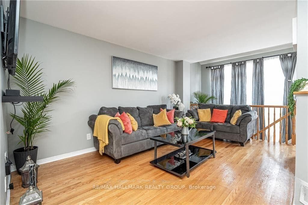 216A Claridge Drive photo 7